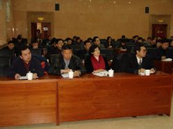 ���Ƚ��Խ����ڶ��������ϯ�����