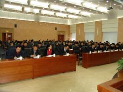 ���Ա��Ⱥ��������ȡר�ⱨ��