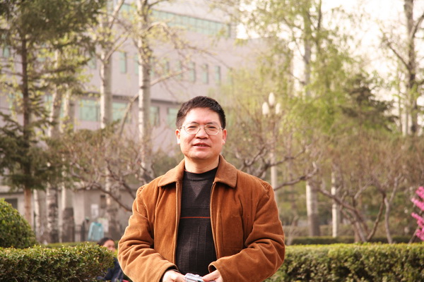 严峻的人口生态环境_中国未来人口、发展、资源、生态环境之间的关系相当严(3)